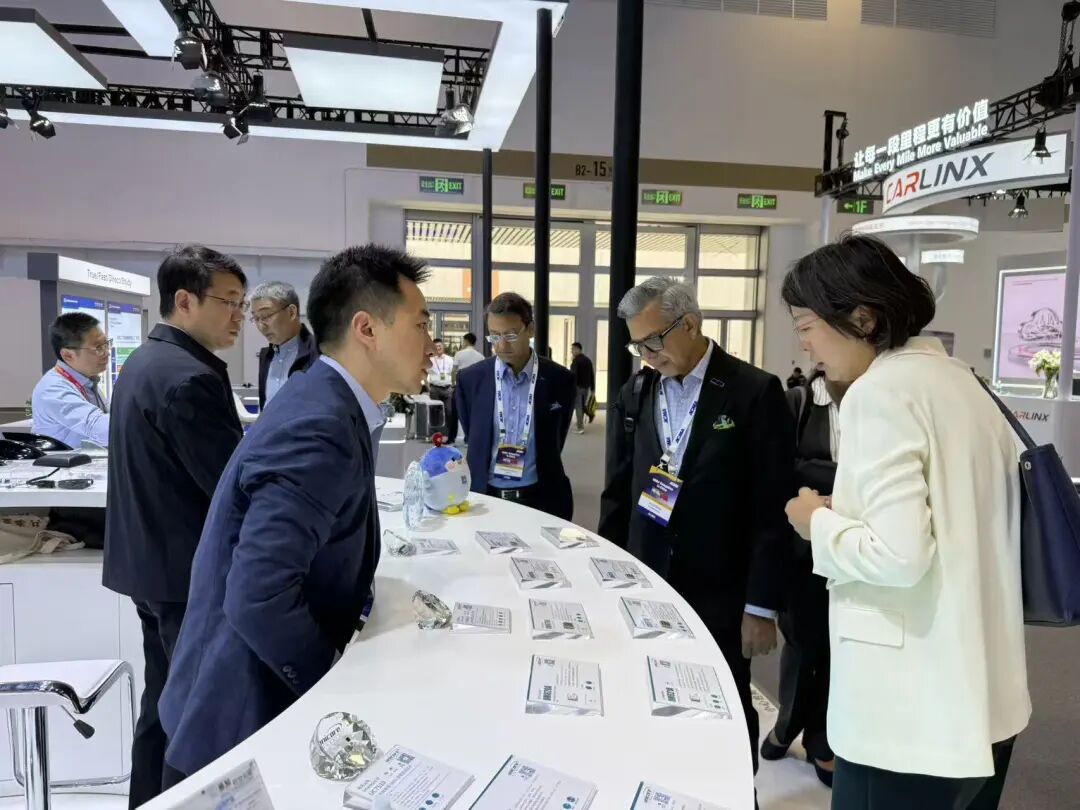 和芯展位图.jpg
